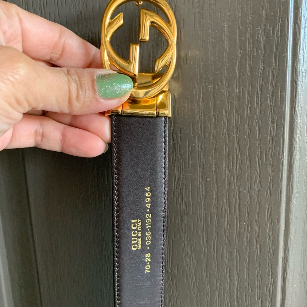 𝓖𝓤𝓤𝓒𝓘 belt with gold hardware - Picture 8 of 14